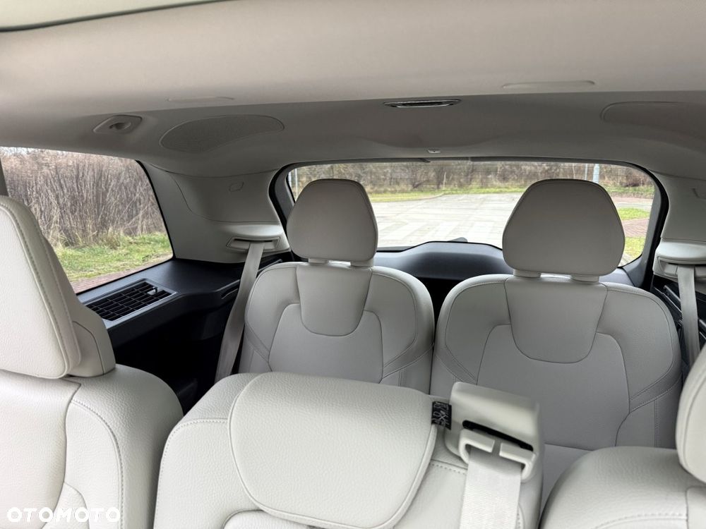 Volvo XC 90 T6 AWD Geartronic Momentum - 29