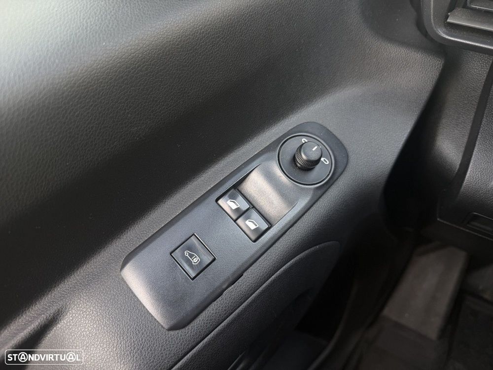 Citroën Berlingo 1.5 BlueHDi XL Club - 25