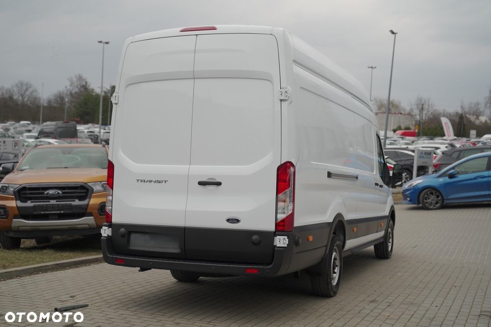 Ford Transit 350 L4H3 RWD Trend - 4