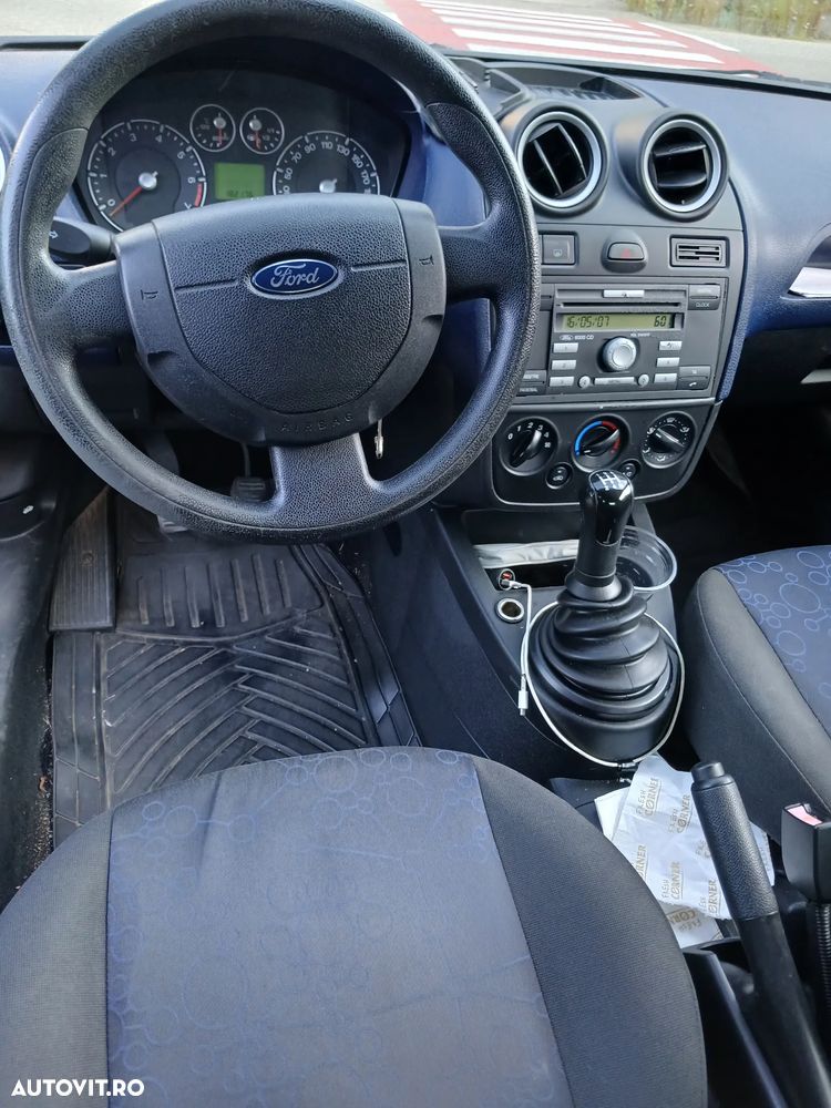 Ford Fiesta - 3