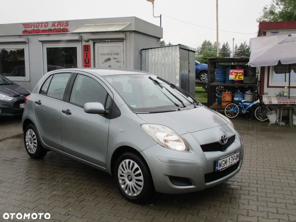 Toyota Yaris 1.33 Luna - 2