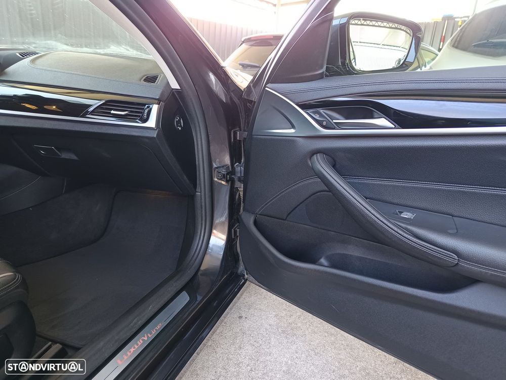 BMW 520 d Line Luxury Auto - 39