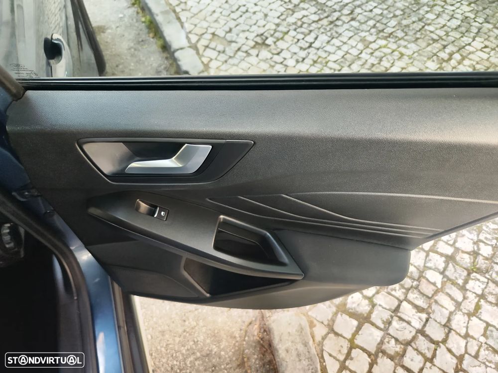 Ford Focus SW 1.0 EcoBoost Active Aut. - 16