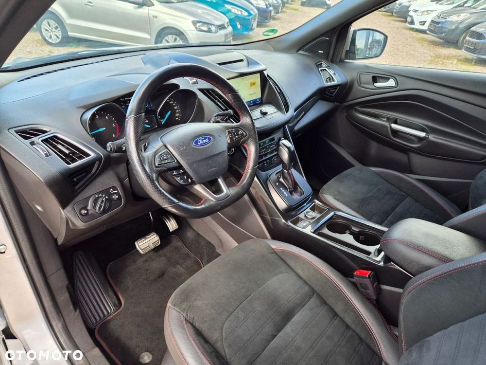 Ford Kuga 2.0 TDCi AWD ST-Line - 6