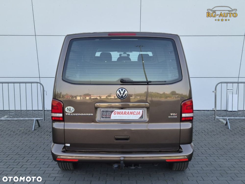 Volkswagen Transporter - 8