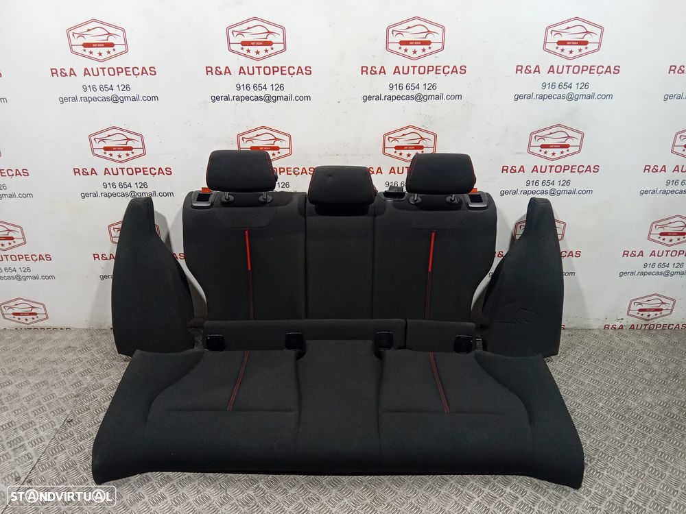 Conjunto de Bancos BMW Série 1 F21 F22 em Tecido Original - 4