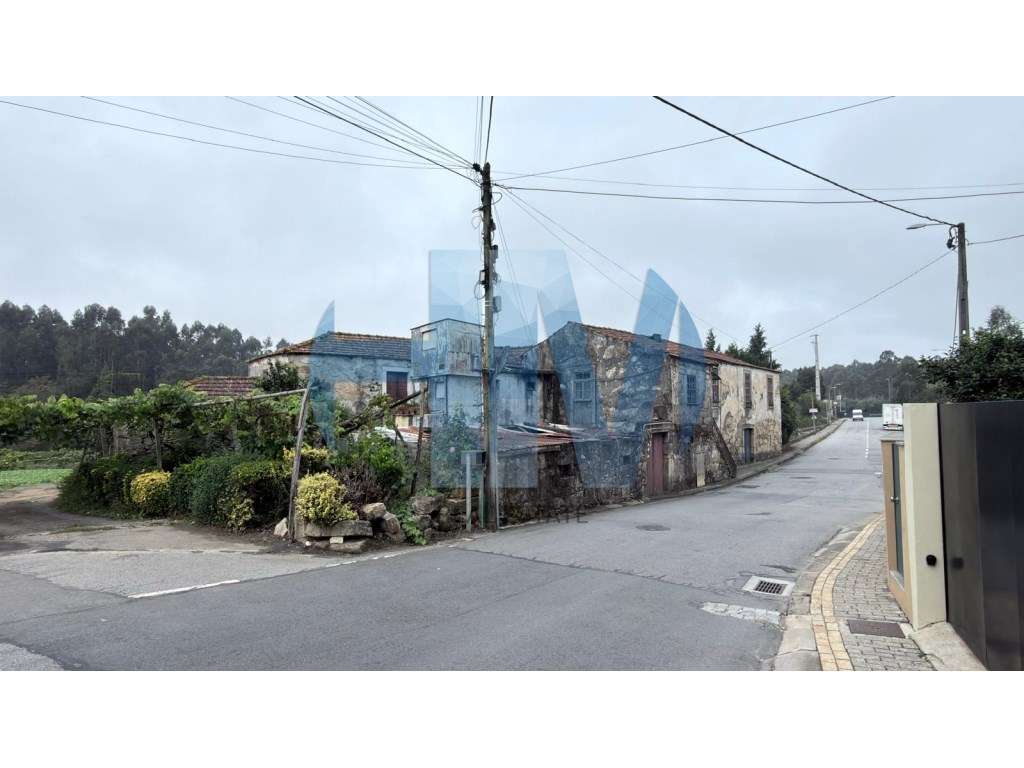3 Moradias para Reabilitar com Terreno de 20.000 m² - Gondomar - Grande imagem: 3/5