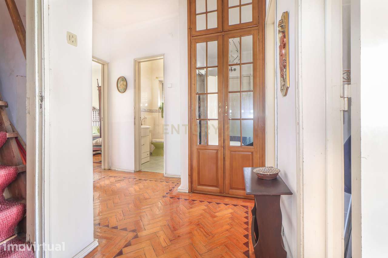 Apartamento T2 na Cruz de Pau - Amora - Seixal - Grande imagem: 2/34
