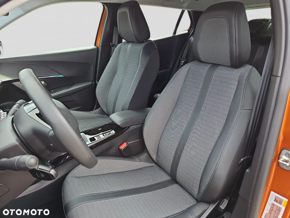 Peugeot 2008 1.2 PureTech Allure Pack S&S - 17