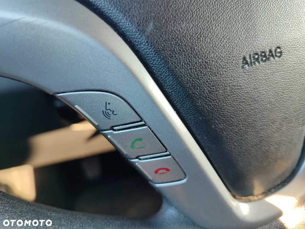 Hyundai ix20 1.4 CRDi blue Comfort - 12