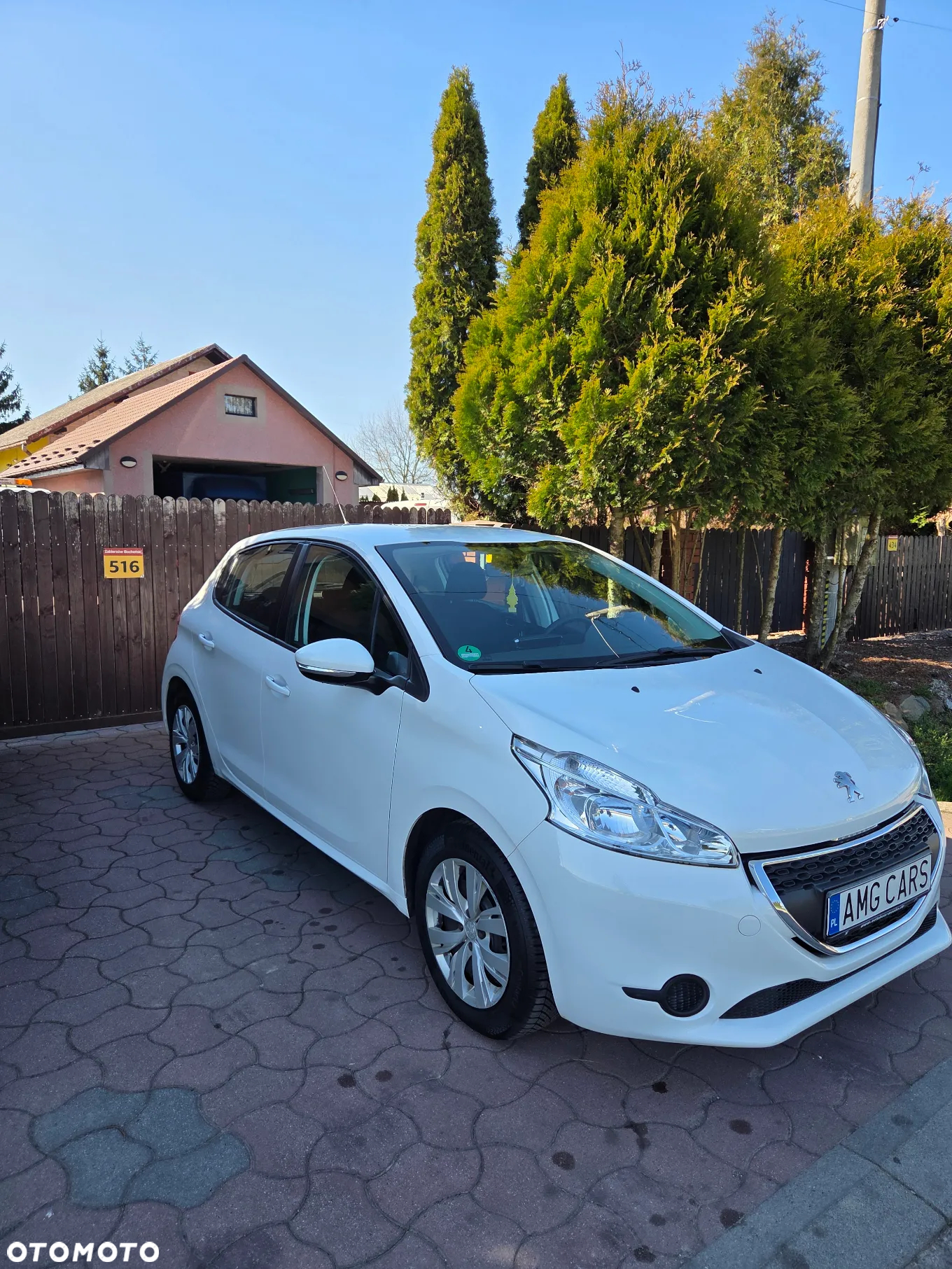 Peugeot 208 - 7
