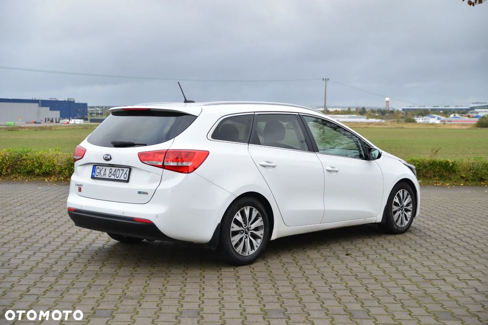 Kia Ceed 1.6 GDI L Business Line - 2