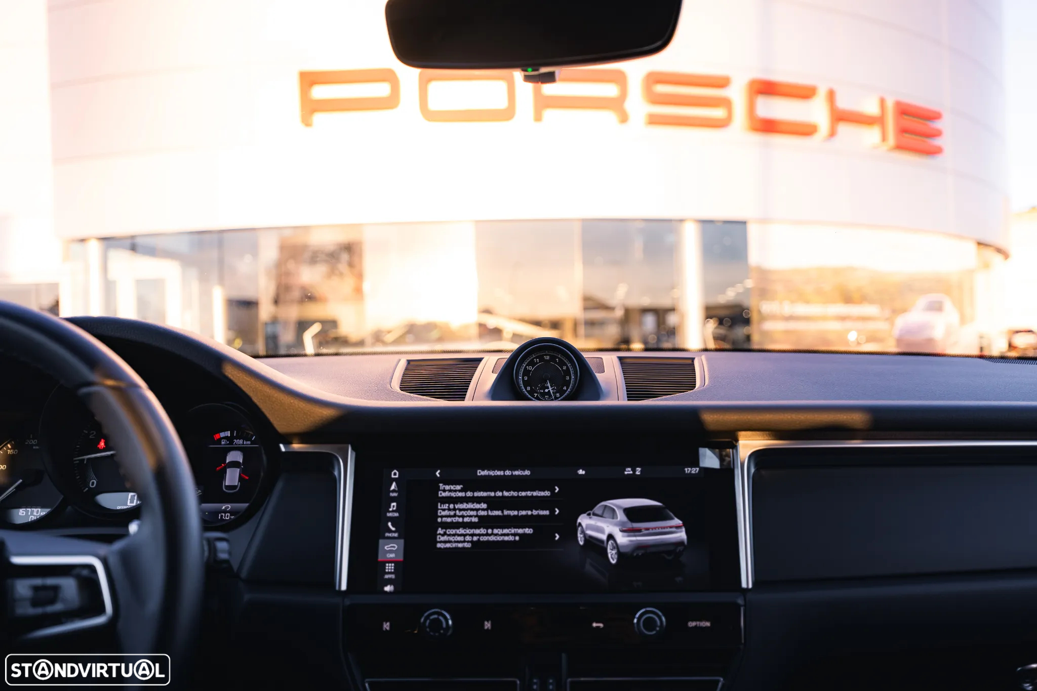 Porsche Macan - 12