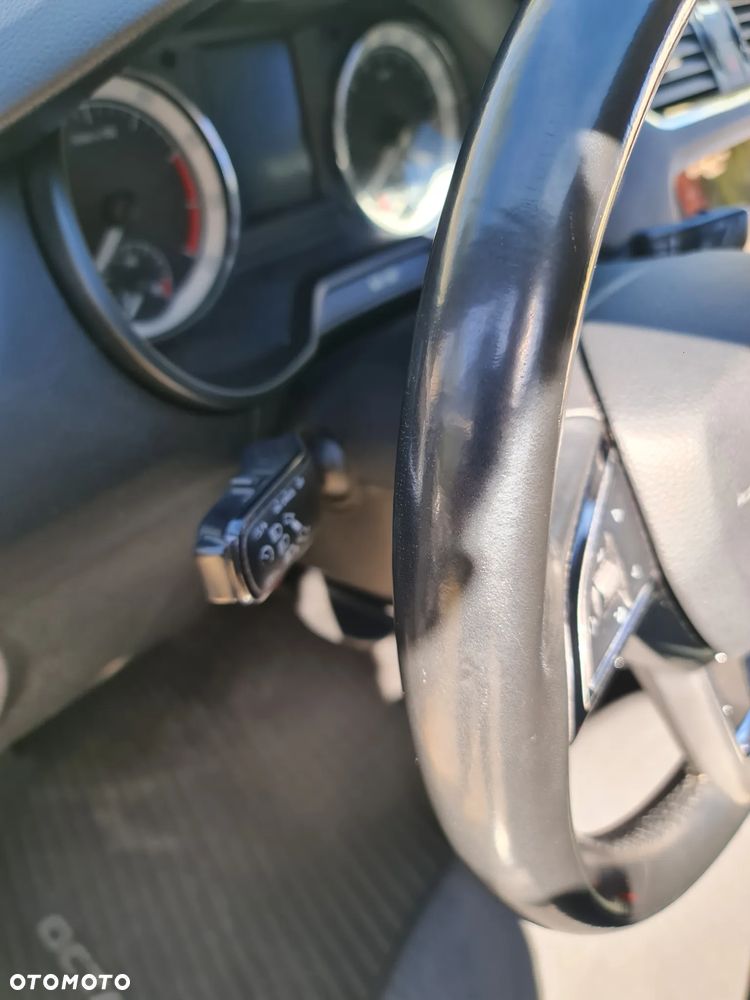 Skoda Octavia 2.0 TSI L&K DSG - 12