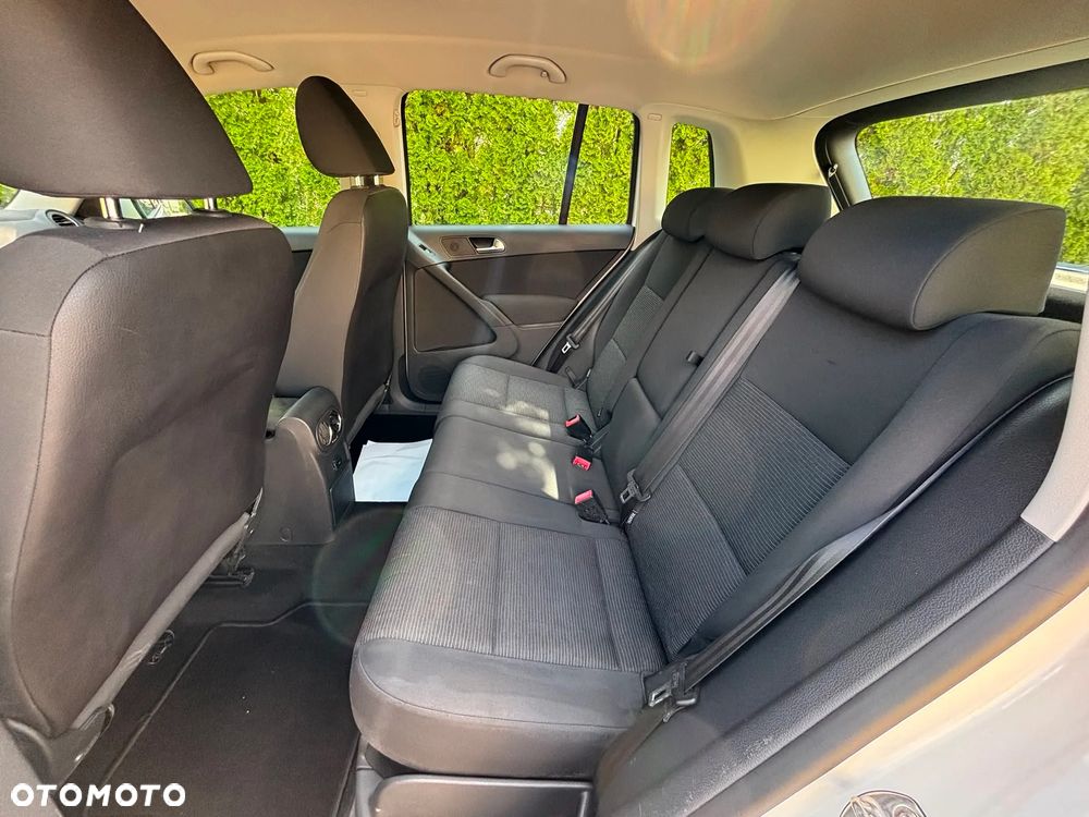 Volkswagen Tiguan - 17