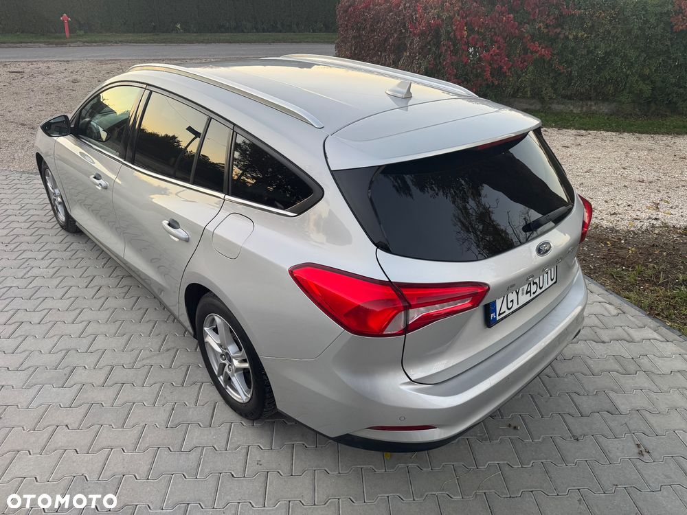 Ford Focus - 17