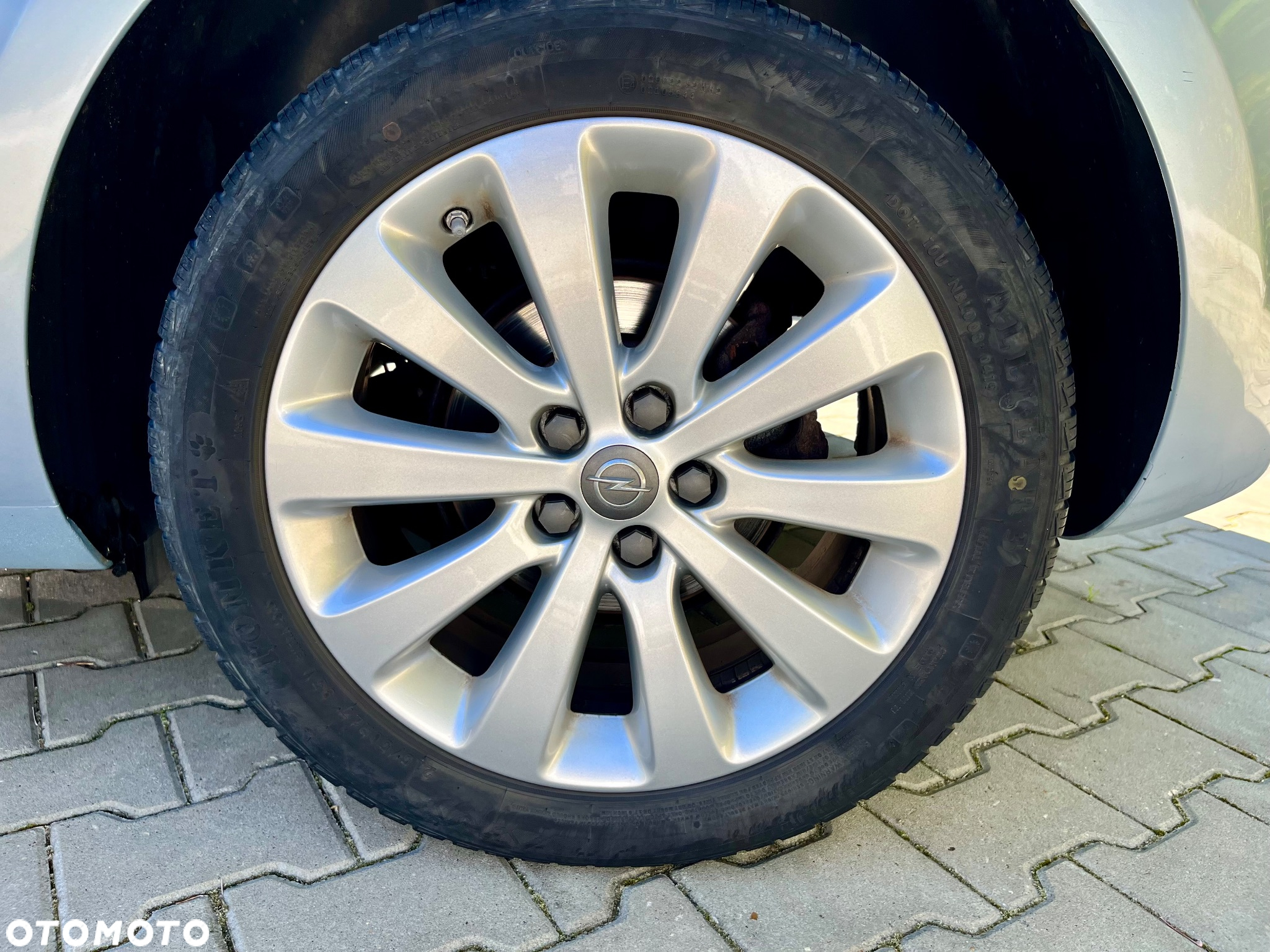 Opel Astra IV 1.4 T Sport - 17