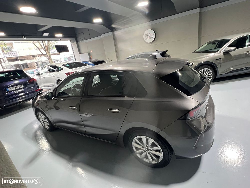 Opel Astra 1.2 T Edition - 3