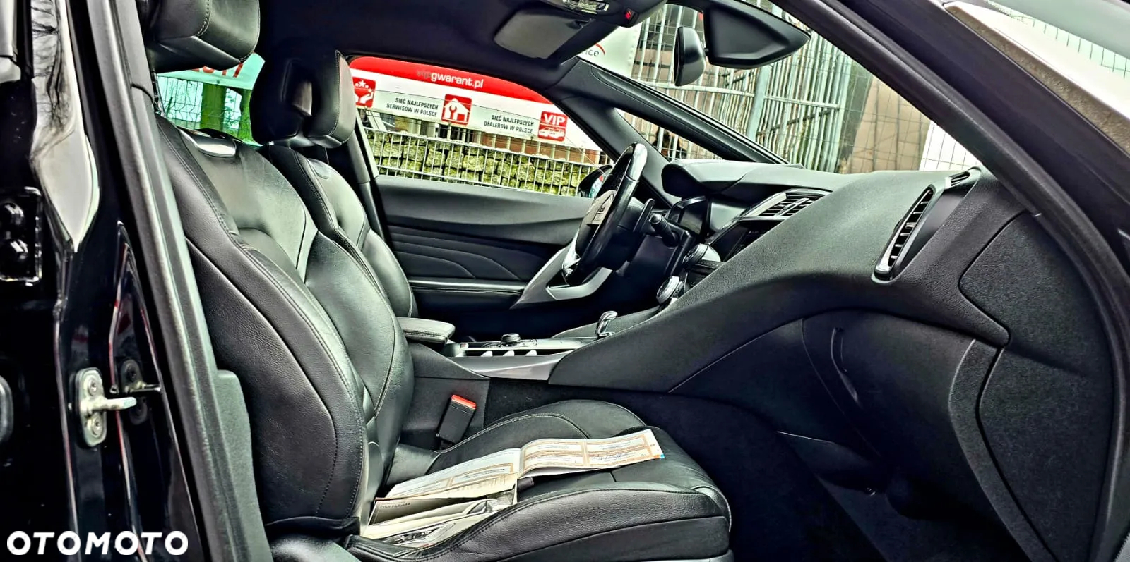 Citroën DS5 2.0 HDi Hybrid4 SoChic MCP - 11