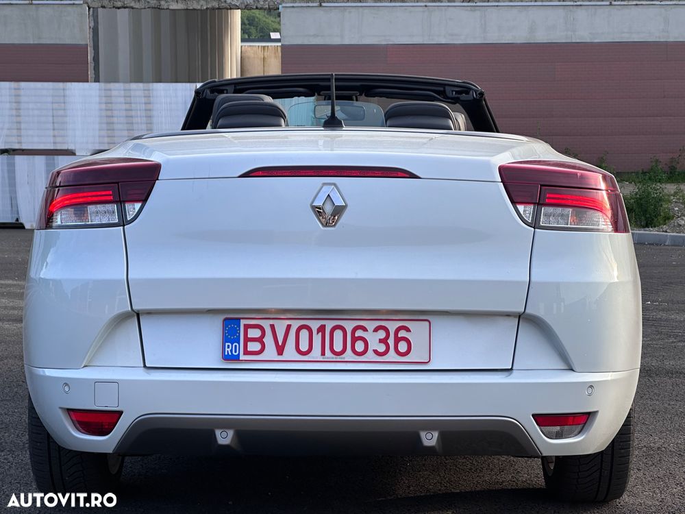 Renault Megane TCe 180 GT - 15