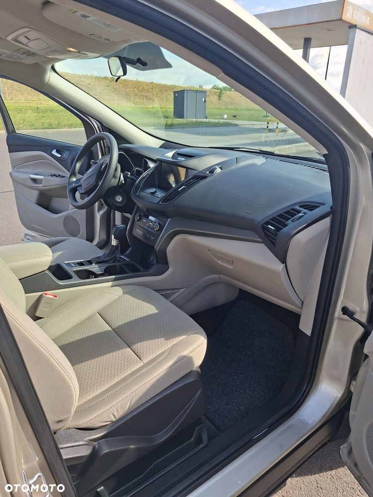 Ford Escape - 10