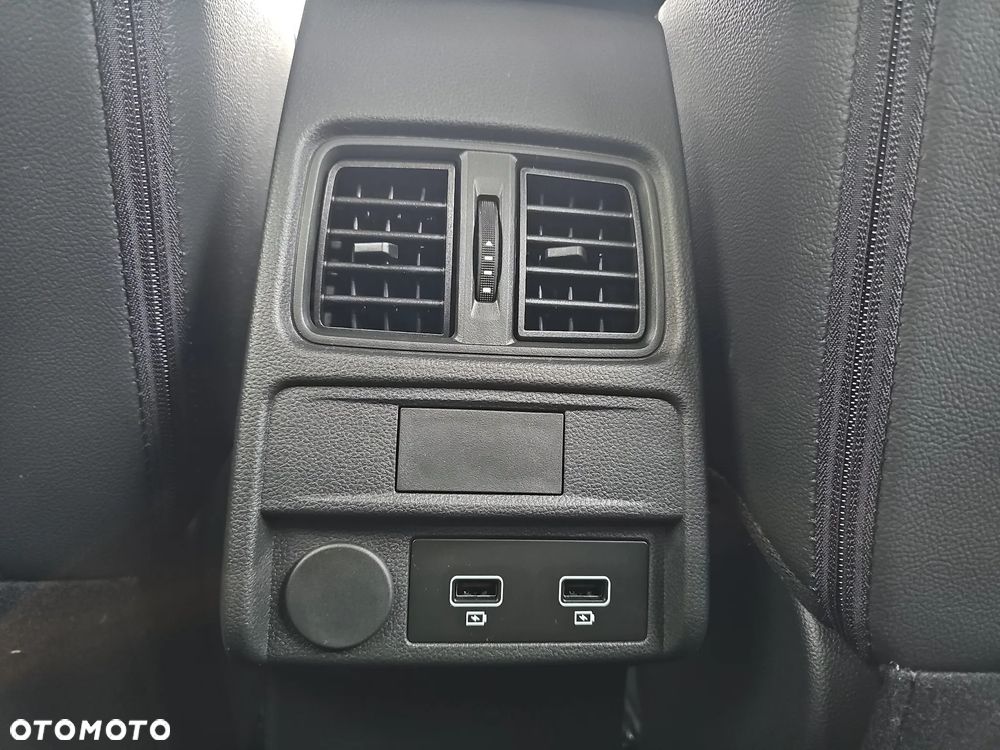 Renault Arkana 1.6 E-TECH Techno MMT - 25