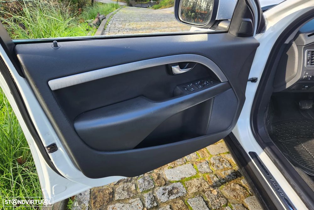 Volvo XC 70 2.4 D Summum Geartronic - 18