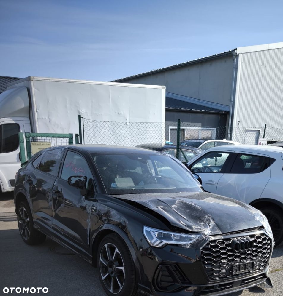 Audi Q3 35 TFSI mHEV S-Line S tronic - 8