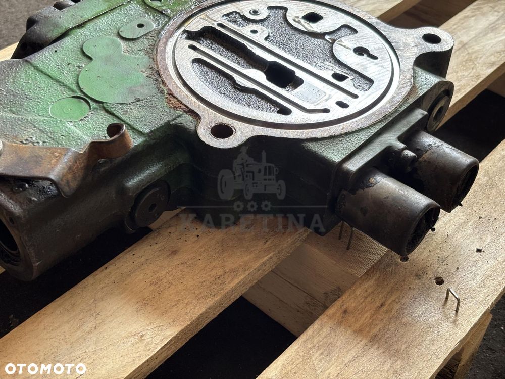 John Deere 8130 8230 8430 8530 9230 9630 Rozdzielacz Hydrauliczny CZĘŚCI RE262092 - 6