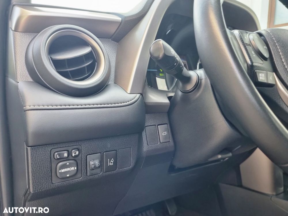 Toyota RAV4 2.5 VVT-i 4x2 Executive - 21