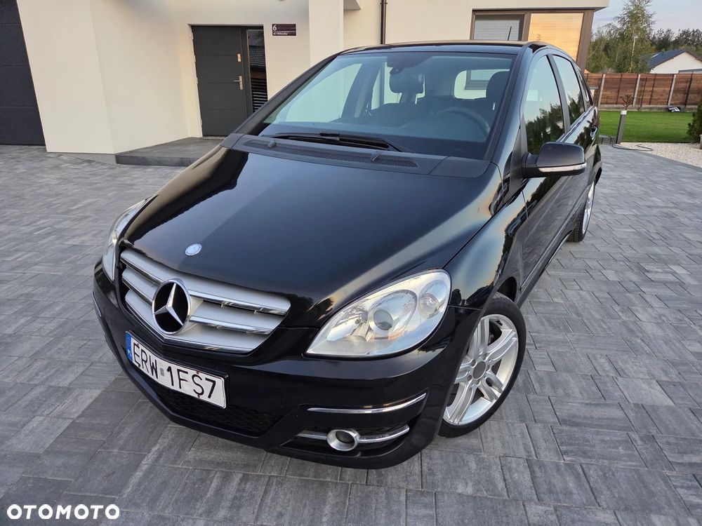 Mercedes-Benz Klasa B 200 CDI DPF - 2