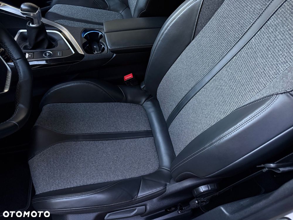 Peugeot 5008 BlueHDi 130 Allure - 7