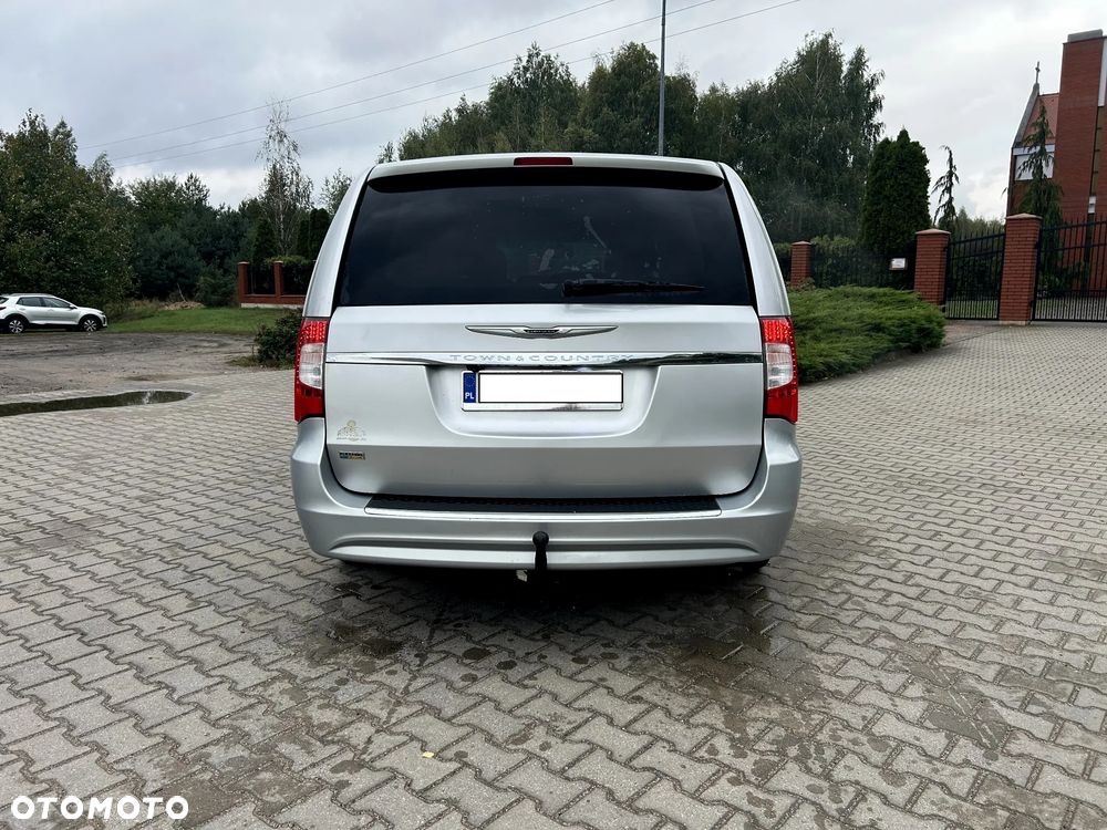 Chrysler Town & Country 3.6 Limited - 4
