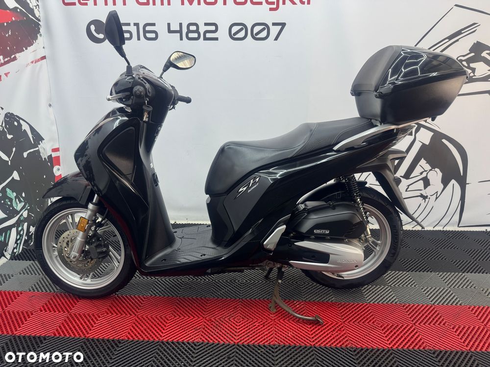 Honda SH - 5