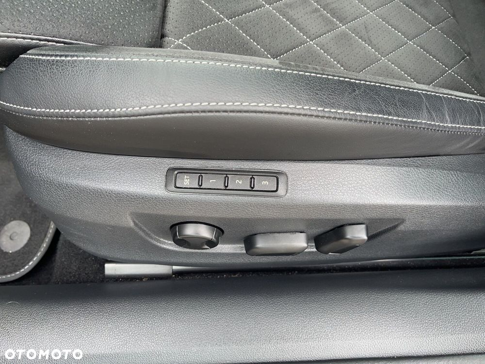 Skoda Superb 2.0 TSI 4x4 Sportline DSG - 21