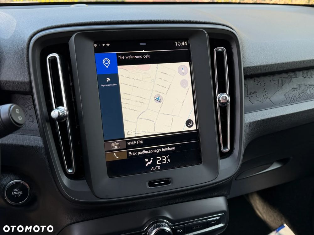 Volvo XC 40 T3 Momentum - 15