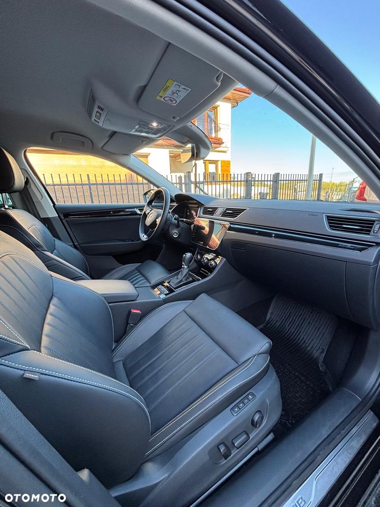 Skoda Superb 2.0 TSI 4x4 L&K DSG - 14