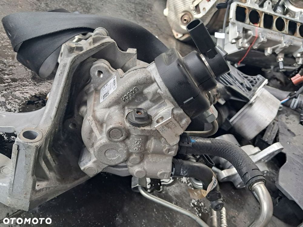 VW AUDI SEAT SKODA Pompa wysokiego ciśnienia wtryskowa 05L130755 26TYS - 2