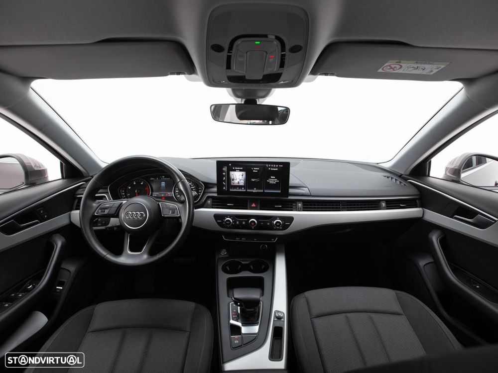 Audi A4 Avant 30 TDI S tronic - 8