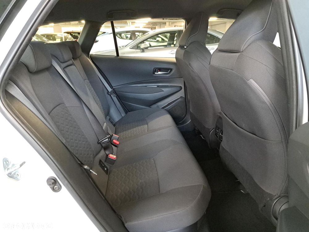 Toyota Corolla 1.8 Hybrid Comfort - 14