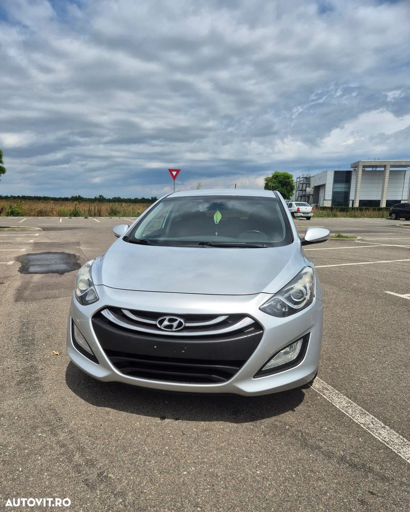 Hyundai i30 1.6 GDI Exclusive Special Edition - 1