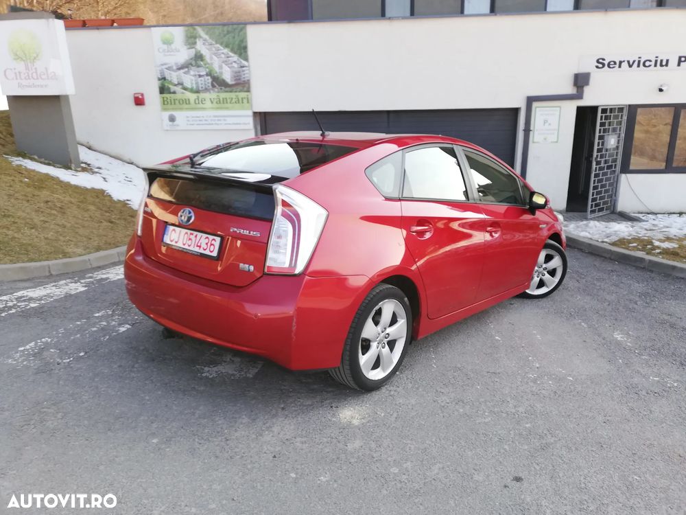 Toyota Prius - 5