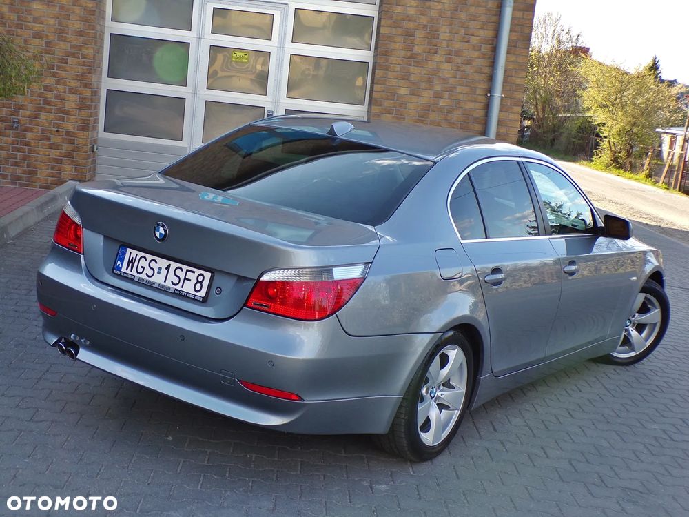 BMW Seria 5 - 12
