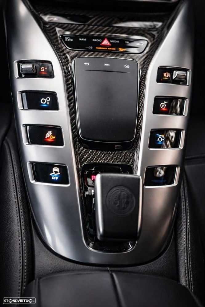 Mercedes-Benz AMG GT 43 4Matic+ - 18