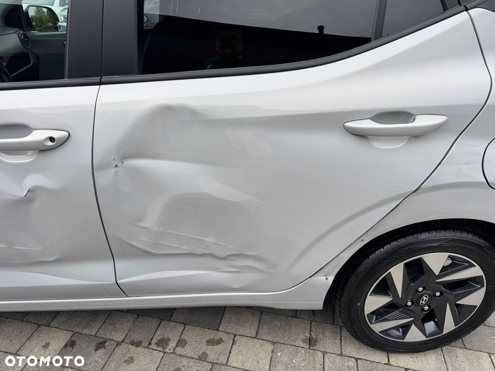 Hyundai i10 1.0 Premium - 11