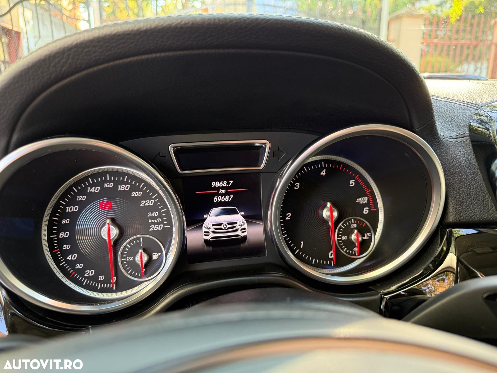 Mercedes-Benz GLE 350 d 4MATIC - 9
