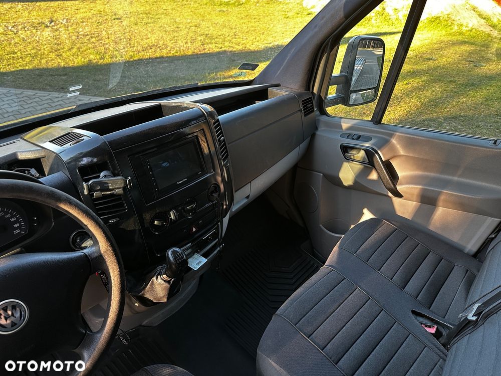 Volkswagen Crafter - 14