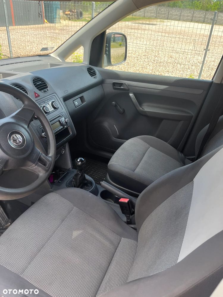 Volkswagen Caddy - 11