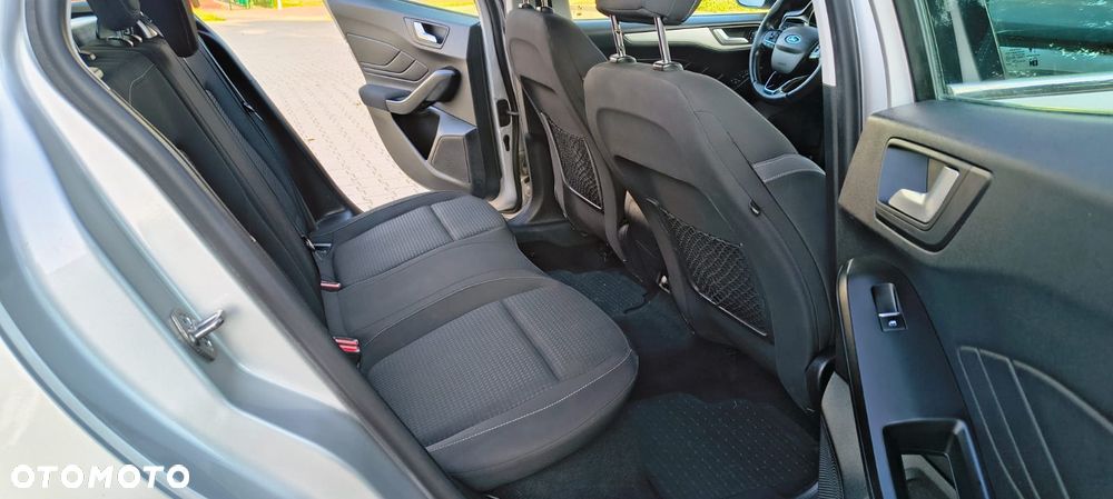 Ford Focus - 12