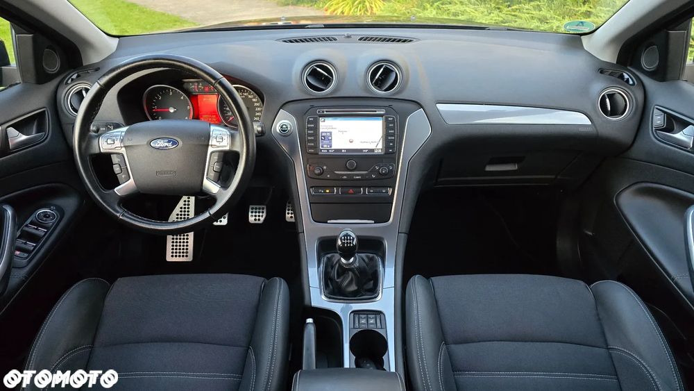 Ford Mondeo 2.0 TDCi Sport - 13